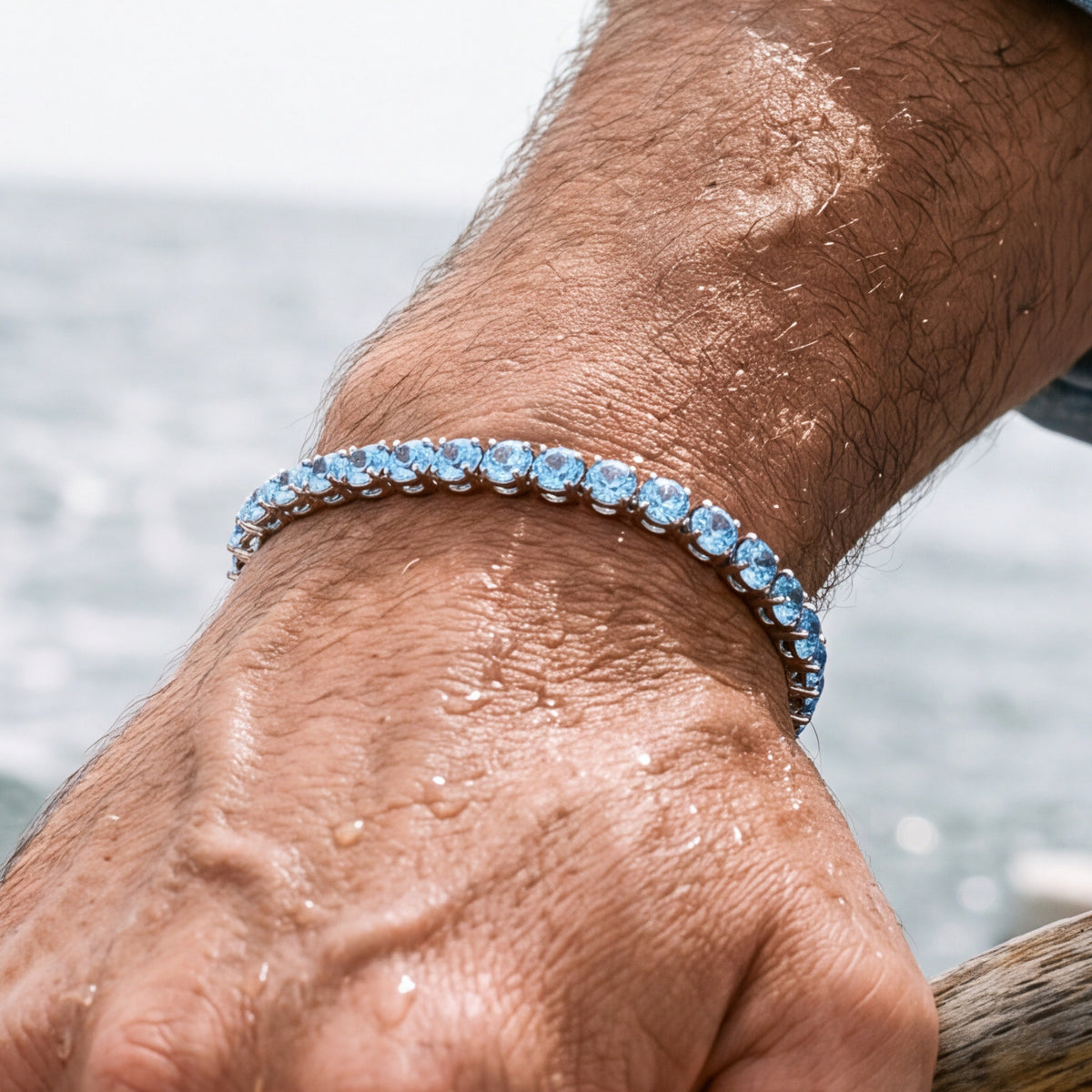 Aqua Capri tennis bracelet close-up