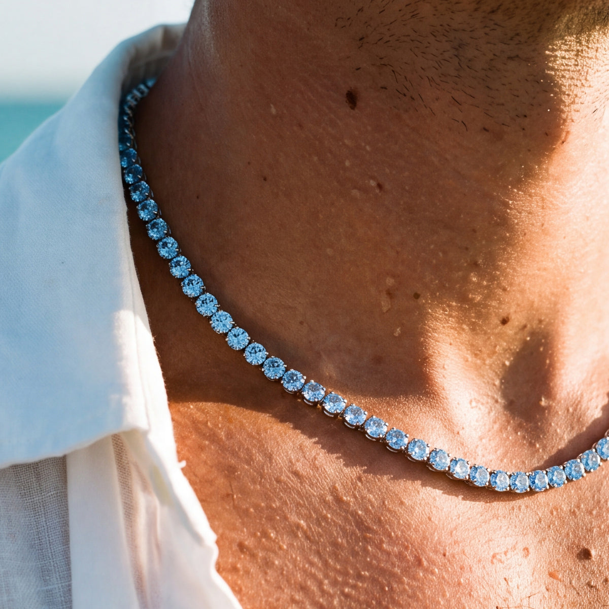 Aqua Capri tennis chain close-up